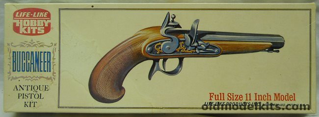 Life-Like 1/1 Buccaneer Antique Pistol - American circa 1787 Lancaster Pennsylvania - with Wall-Shelf Display Rack, G201-200 plastic model kit
